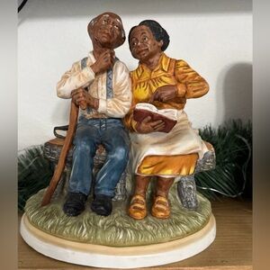 Homco Elderly Couple Sculpture in Blue and Orange